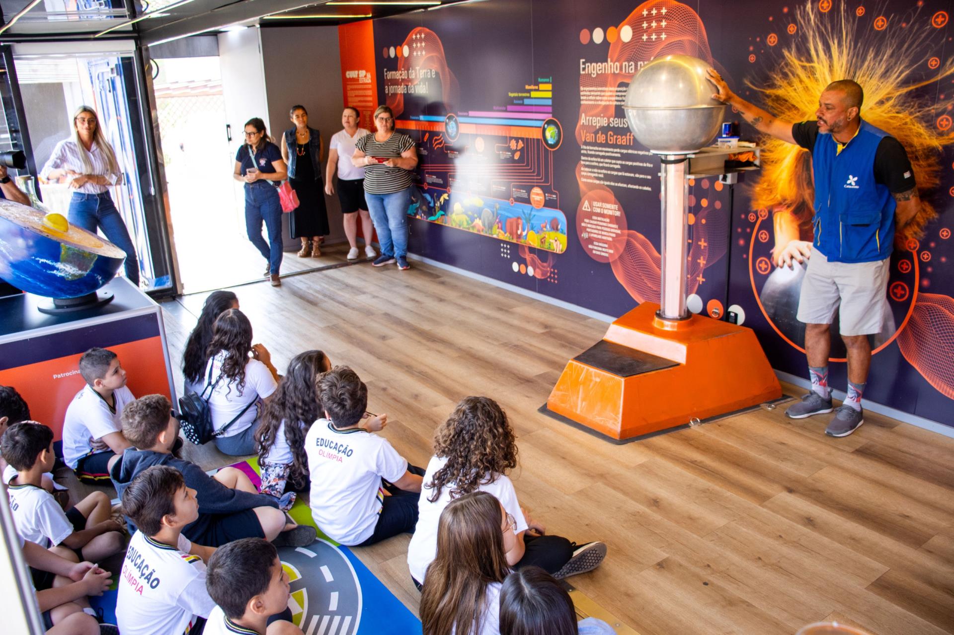 carreta-do-museu-catavento-em-taubate