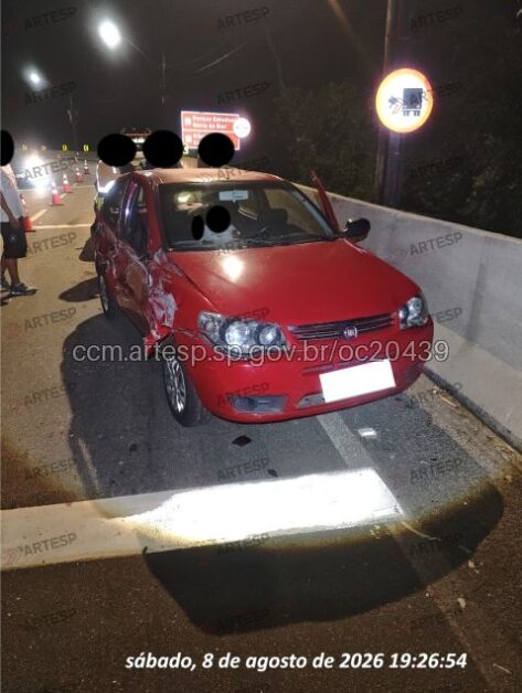 Motorista relata falha no freio antes de acidente com 9 veículos na Serra Antiga da Tamoios; 5 têm ferimentos leves 4 falha no freio