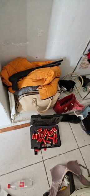 GCM prende cinco pessoas e apreende 120 kg de drogas em “casa bomba” em São José dos Campos 2 “casa bomba” em São José dos Campos