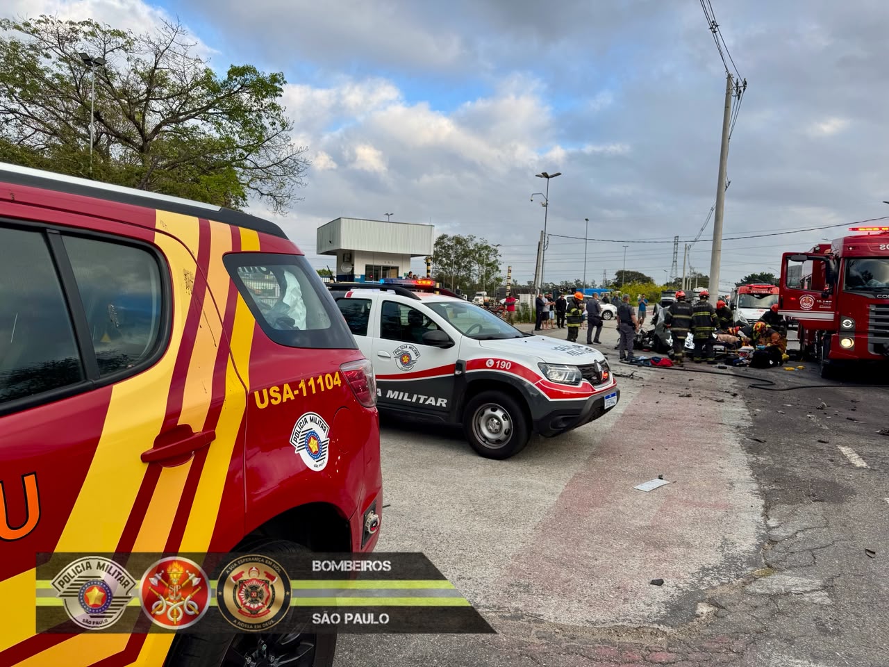 acidente com ônibus da Linha Verde em São José dos Campos