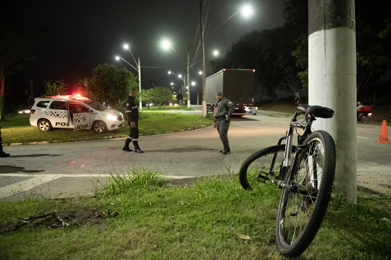 atropelado por carreta em Avenida de Taubaté