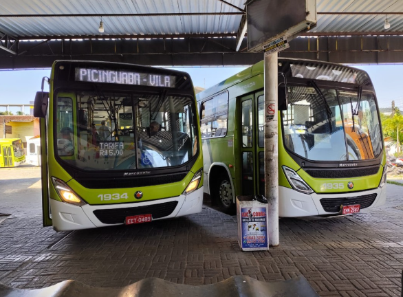 Ubatuba amanhece sem ônibus