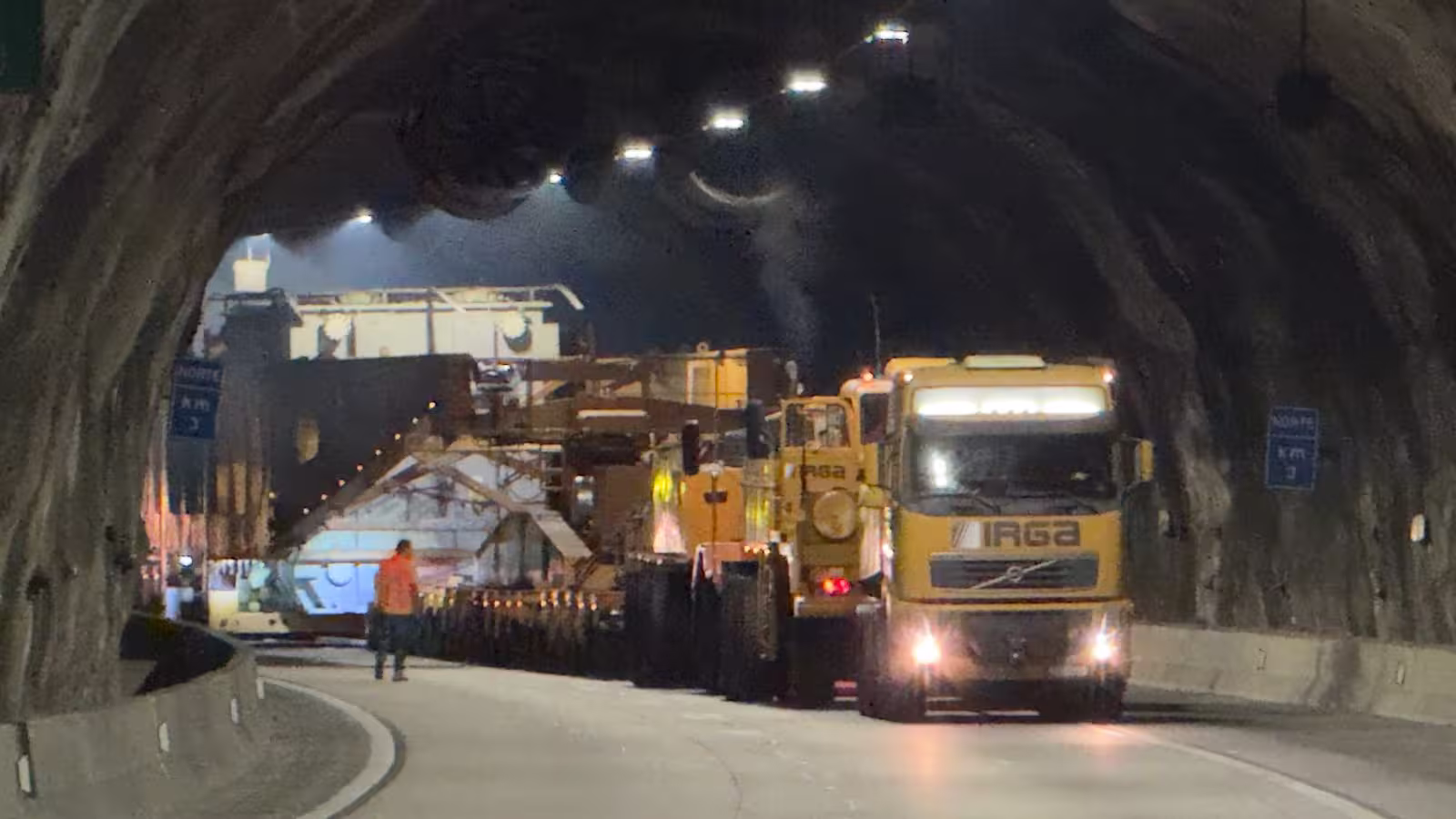 Carga de 845 toneladas na Tamoios