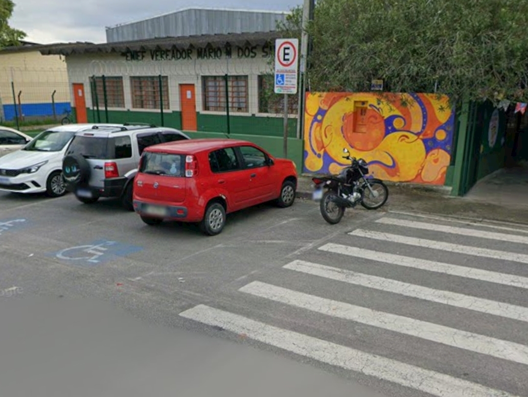 Sarna humana em escola de Taubaté