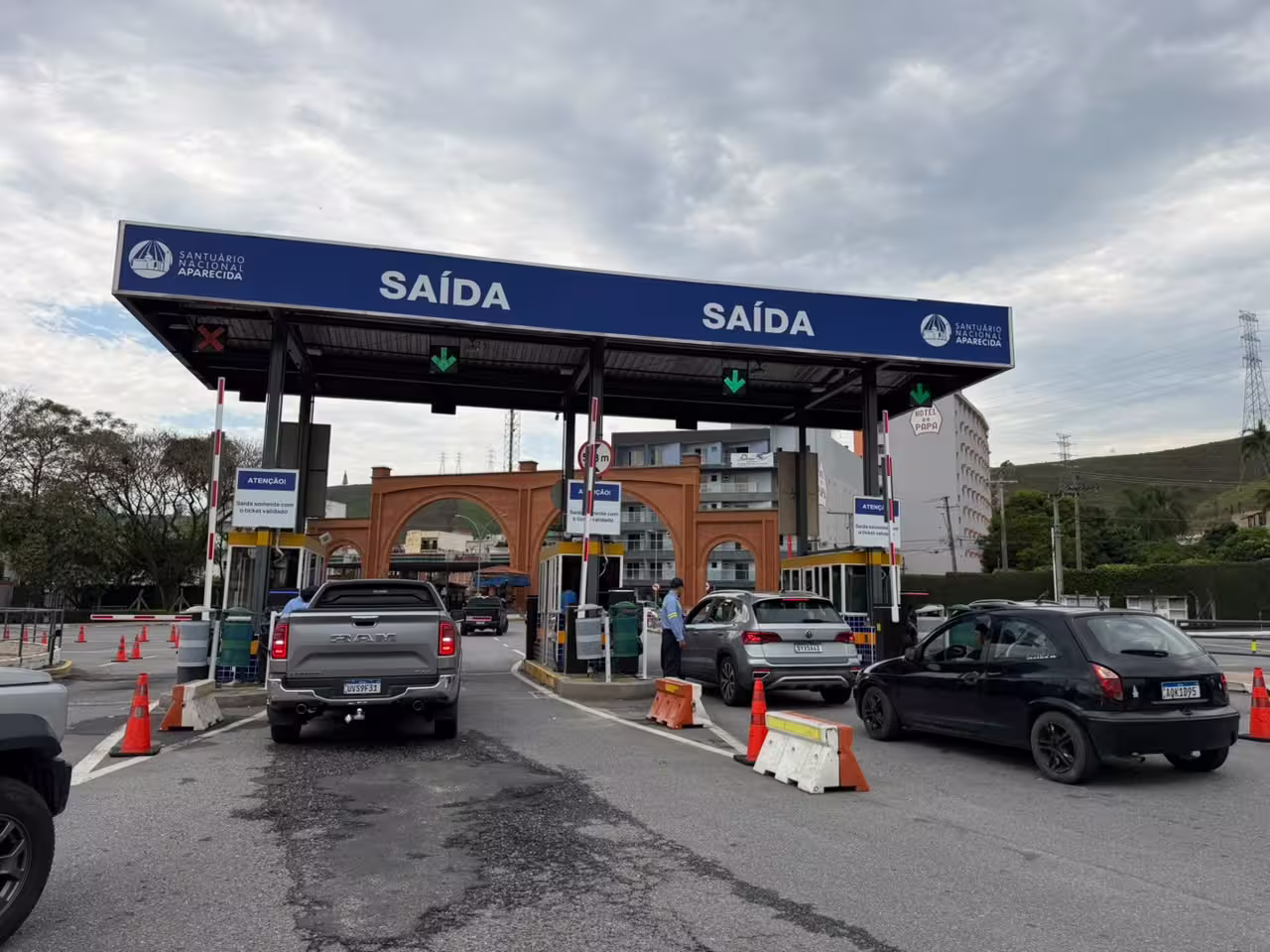 estacionamento do Santuário de Aparecida