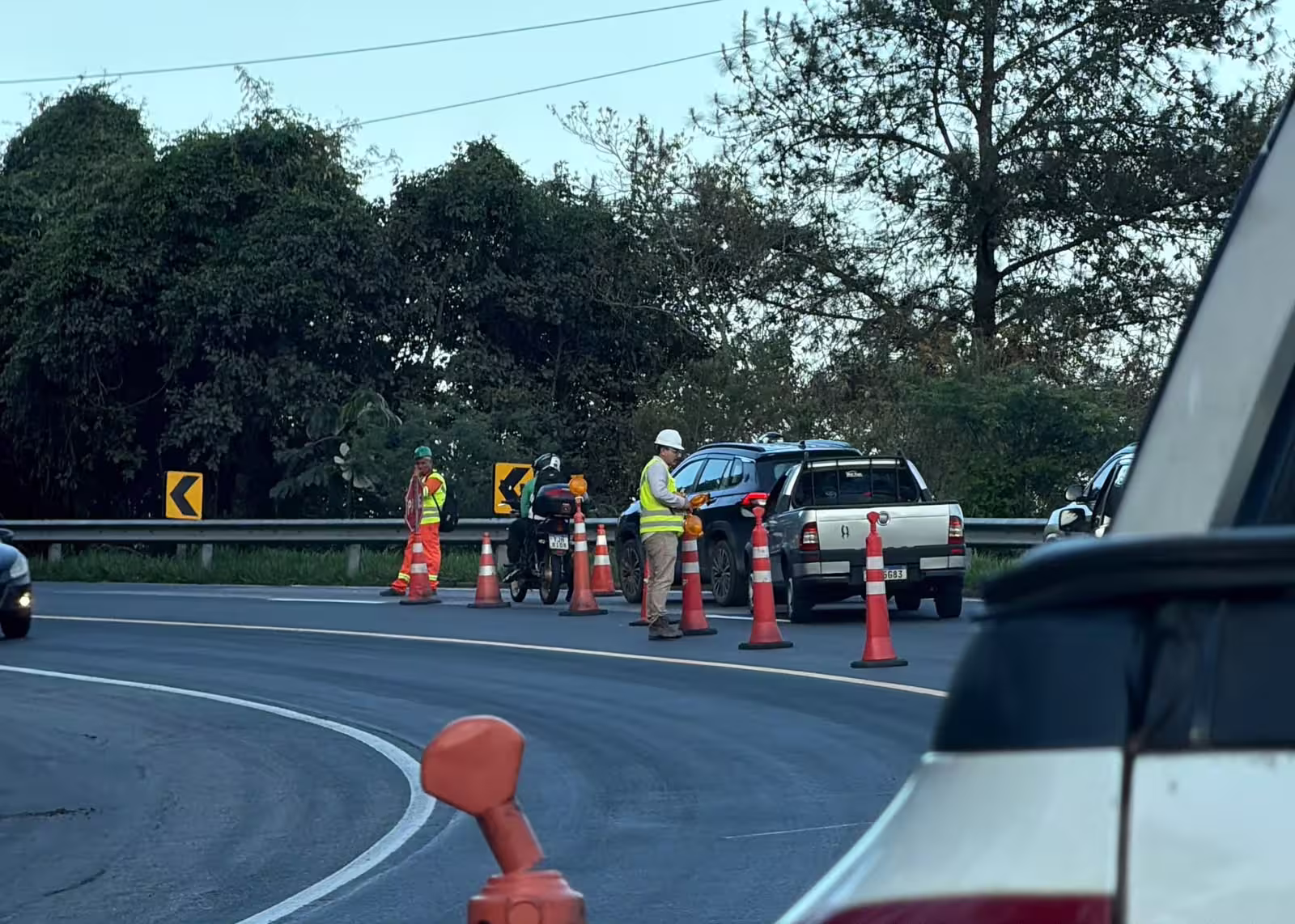 Obras na Rodovia Floriano Rodrigues Pinheiro
